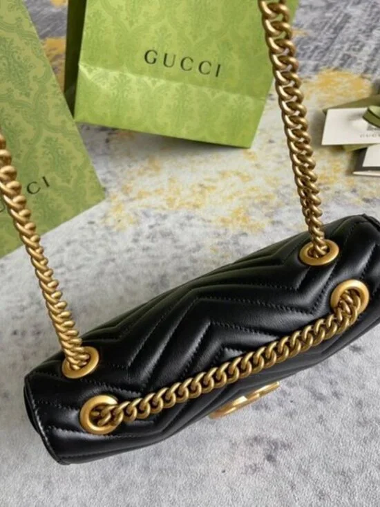 GUCCI Black Leather GG Marmont Shoulder Bag - Picture 7 of 9